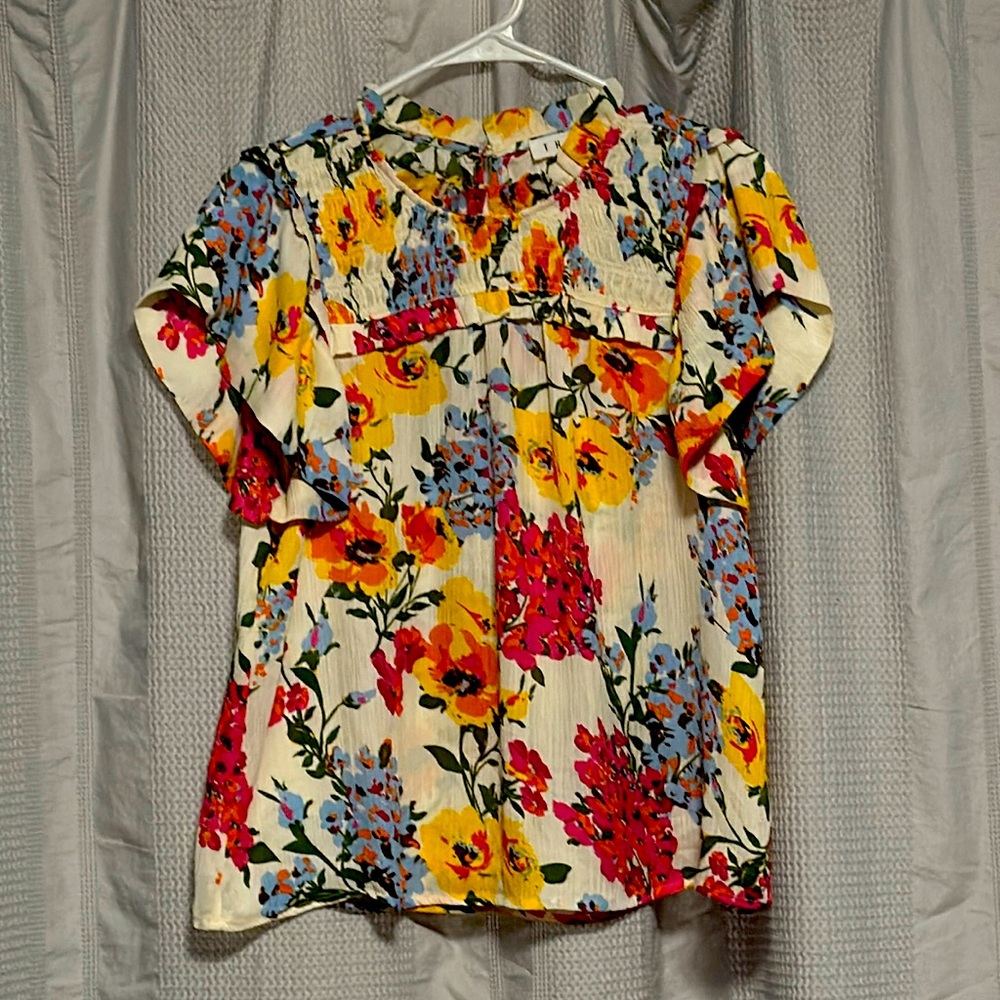 THML Ladies Dressy Boutique Shirt, NWOT’s, Size Medium